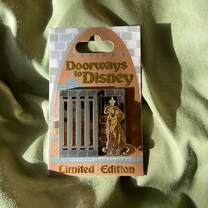 Doorways to Disney Limited Edition Pirates of The Caribbean pin
